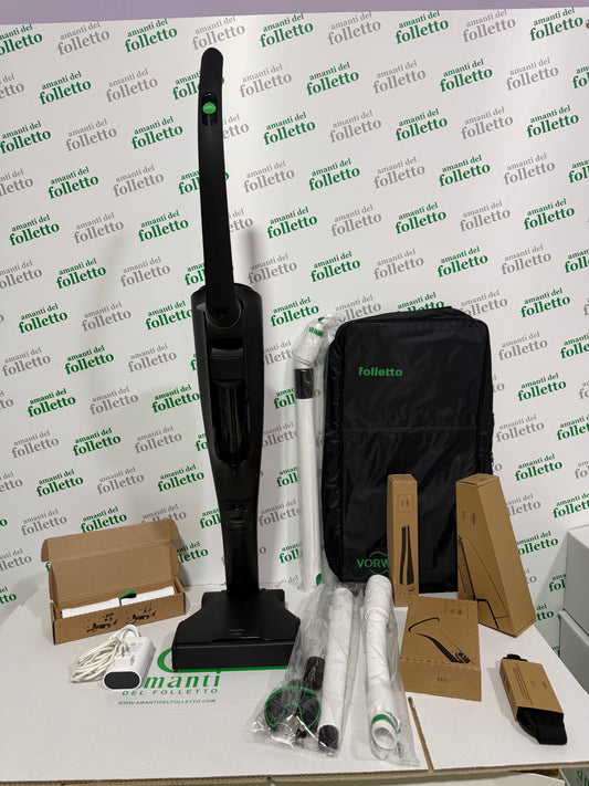 Folletto vk7 black pari a nuovo con borsone accessori incluso
