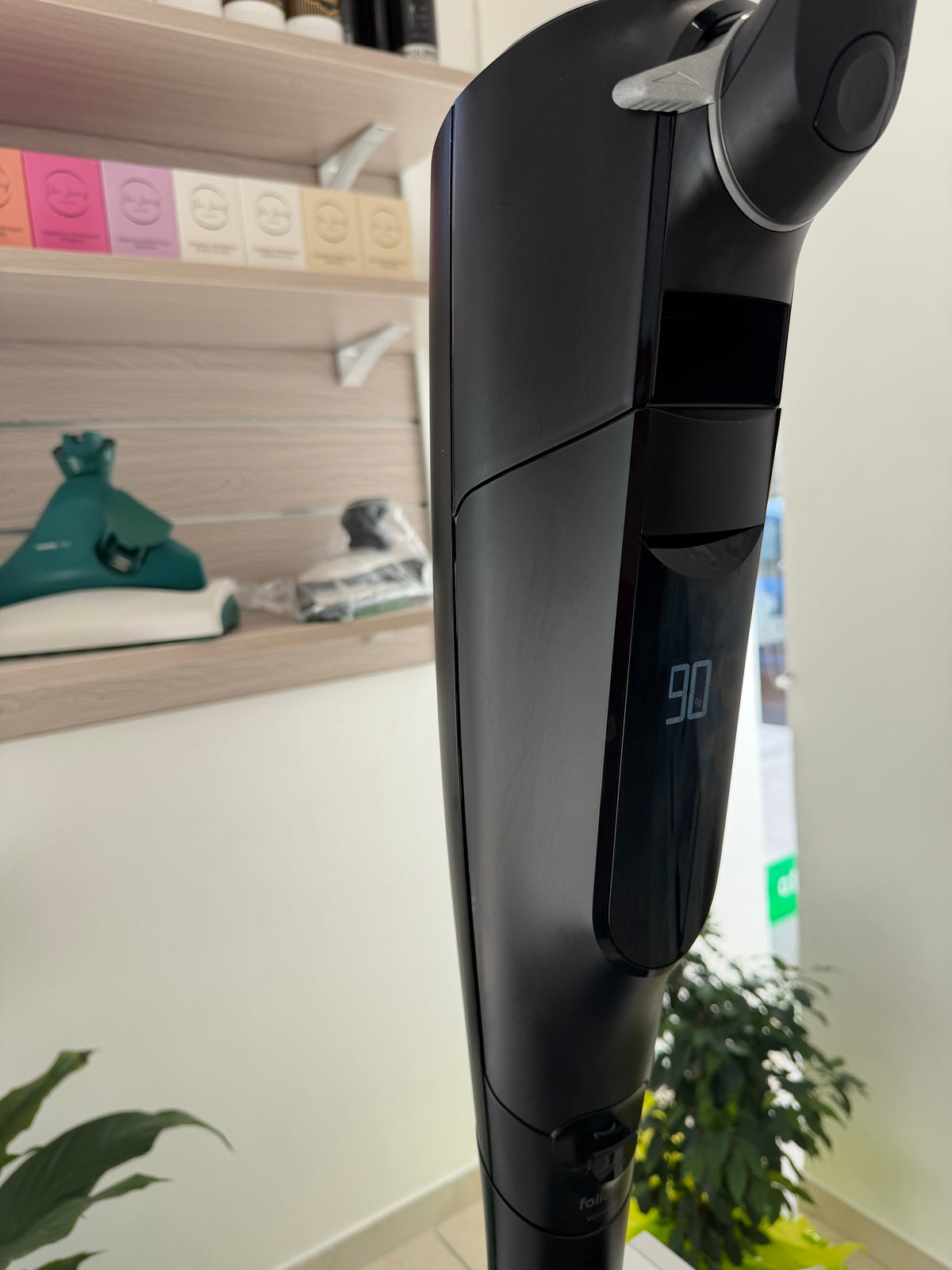 Folletto black VK7S  più lavapavimenti SP7 come nuovo