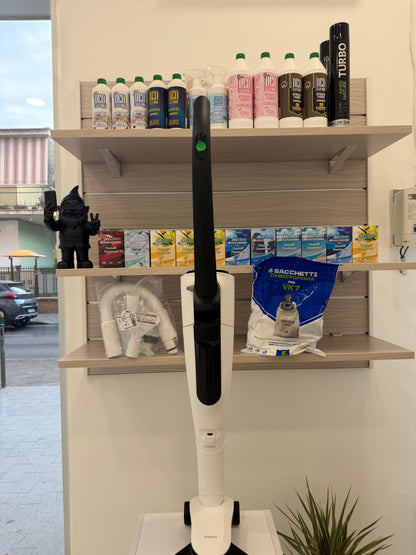 Folletto VK7 ricondizionato kit tubi in omaggio