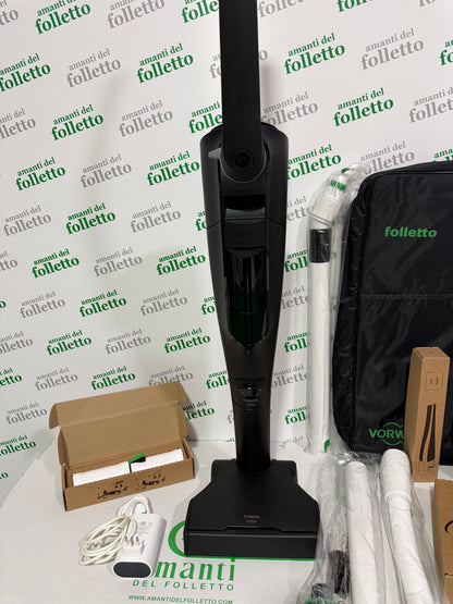 Folletto vk7 black pari a nuovo con borsone accessori incluso