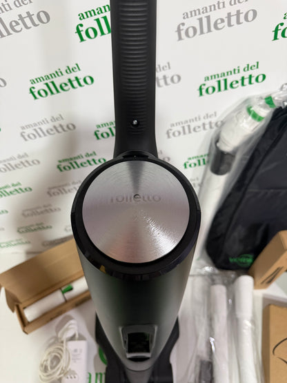 Folletto vk7 black pari a nuovo con borsone accessori incluso